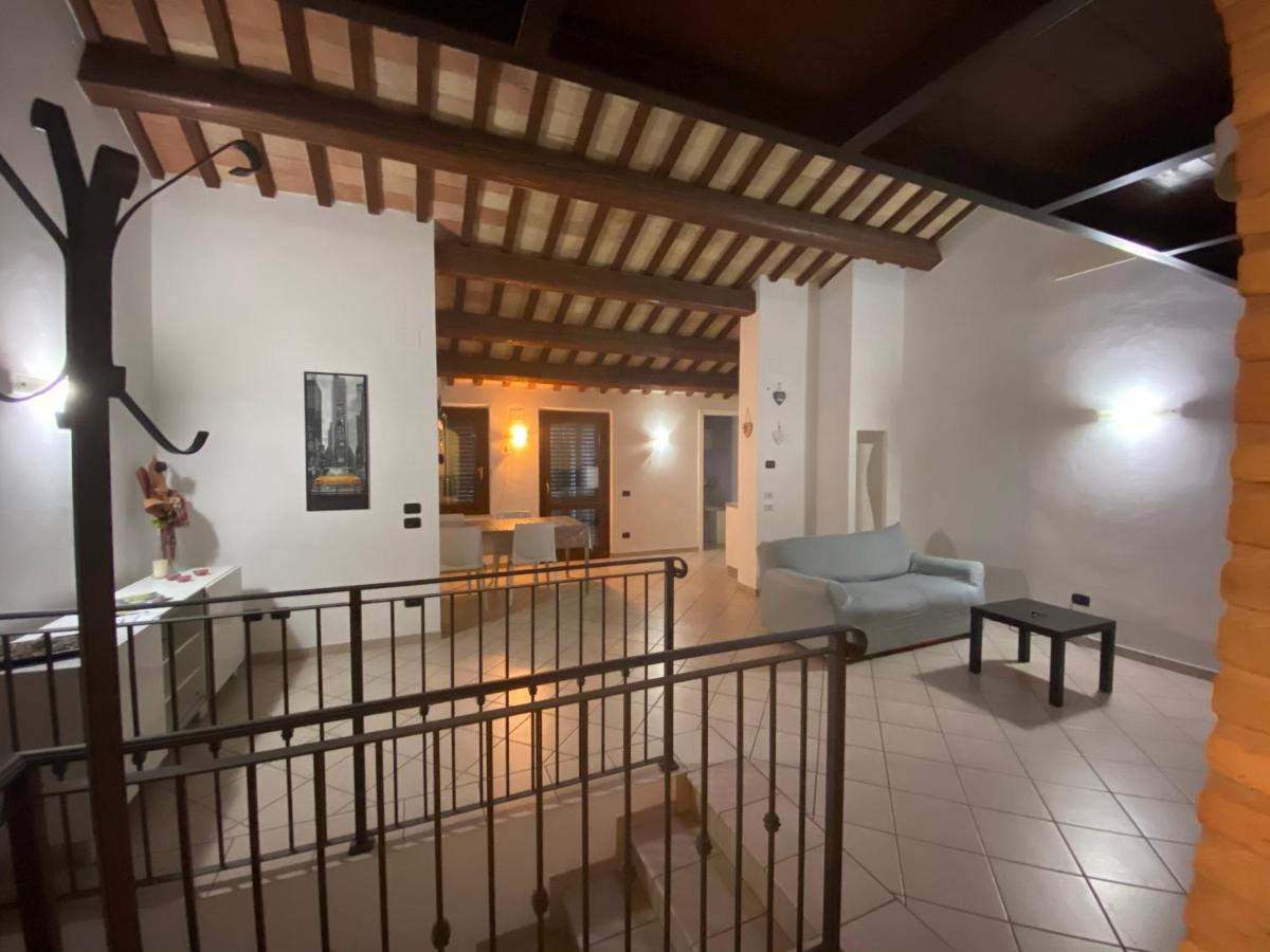 Appartement Casa Di Adele à Chiaravalle Marche Extérieur photo